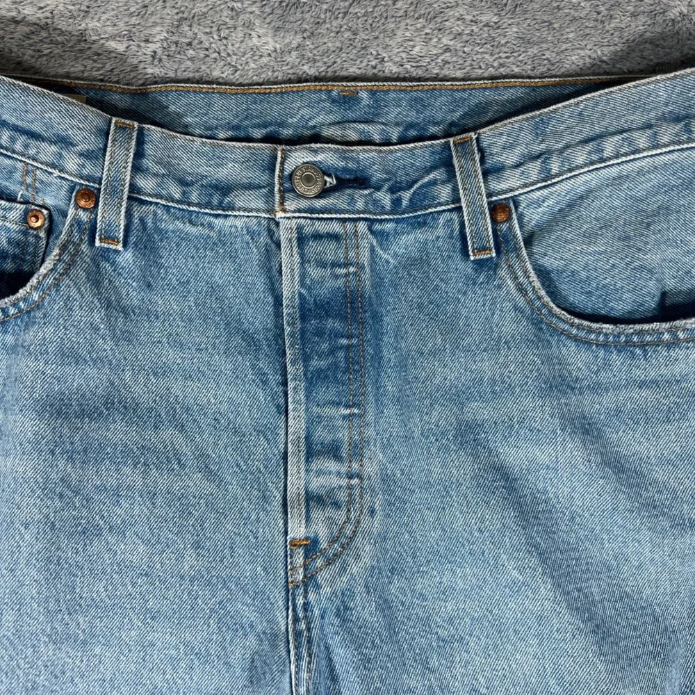 Levis Premium 501 Original Fit Jeans Mens 33x32 Light Wash Distressed Button Fly